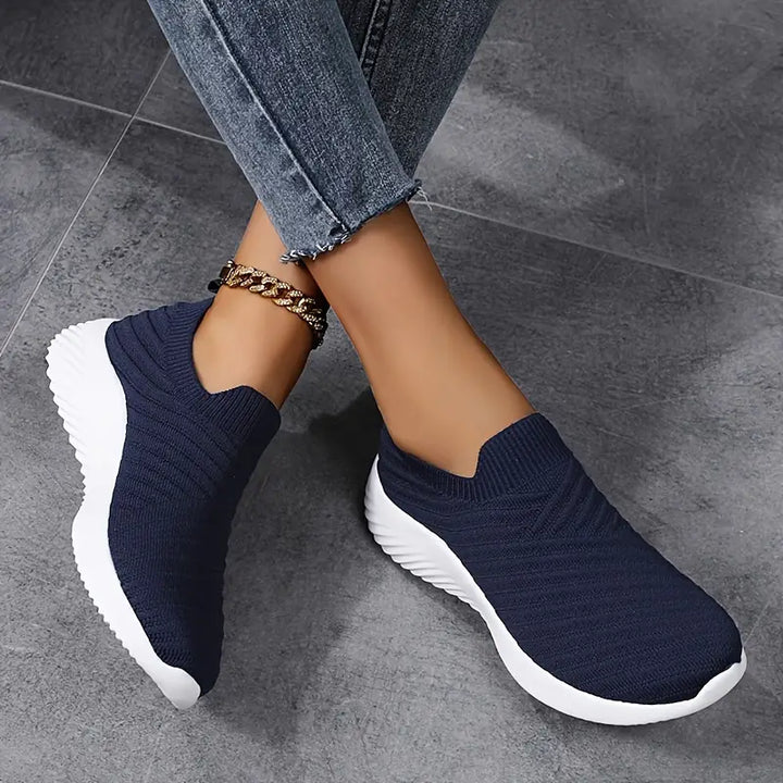 Women's Sports Shoes