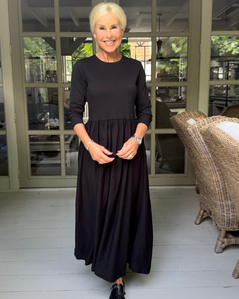 AMELAINE - LONG AND COMFORTABLE DRESS