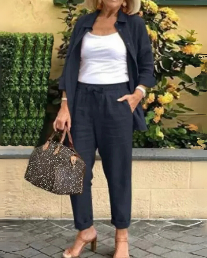 AIRENA - T-shirt and Pants Set