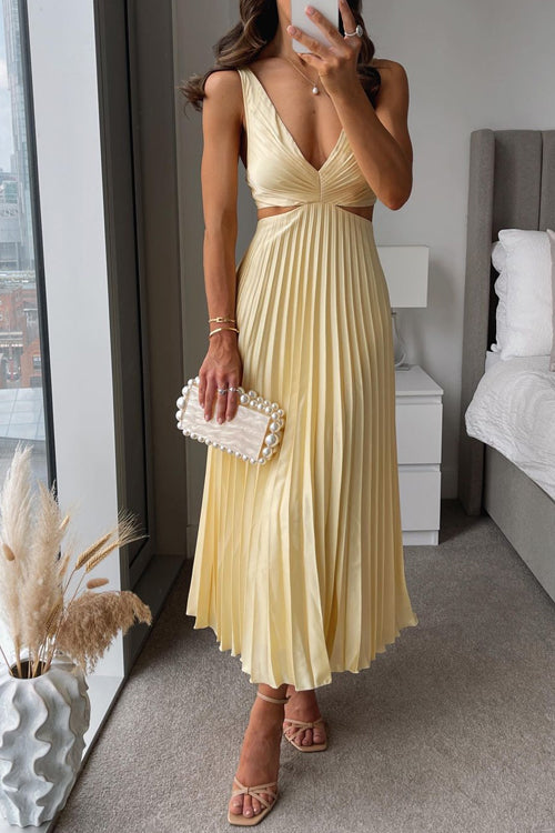 Marina - Long Pleated Dress