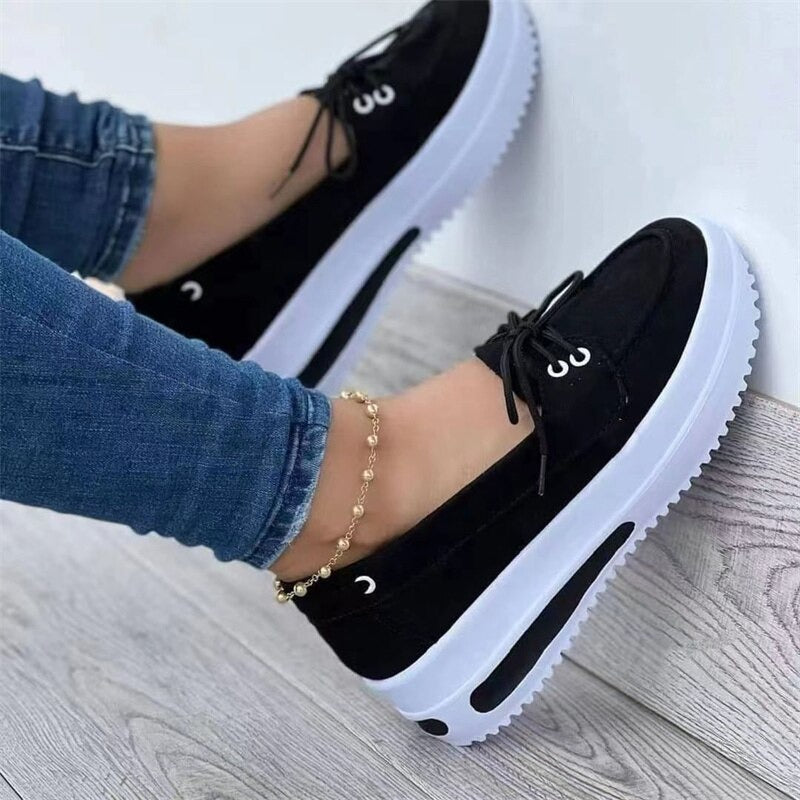 Kris - Lace-up Sneakers