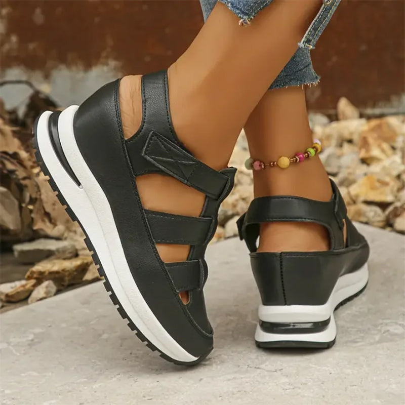 Duna - Comfortable Sandals