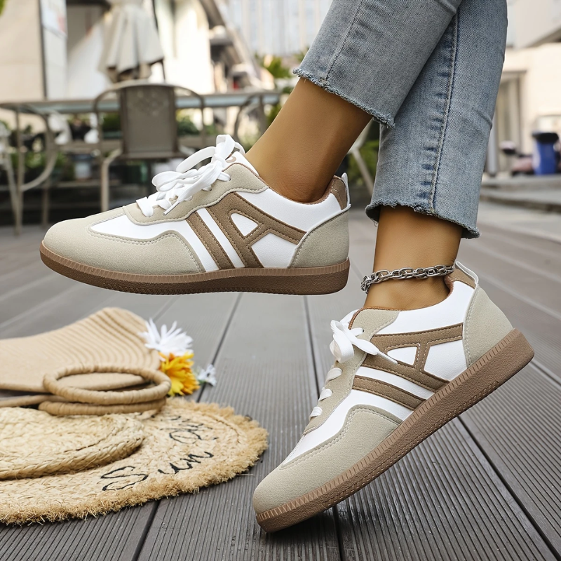 COMFORTABLE MARTA SNEAKERS