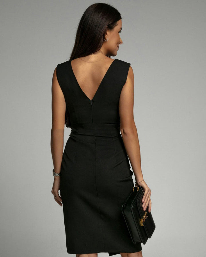 Noemí - Dress with V-neck