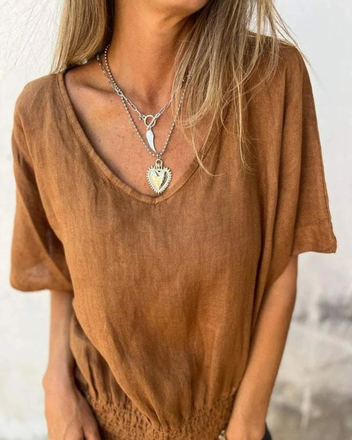BOMIA - COMFORTABLE FITTED T-SHIRT WITH V-NECK