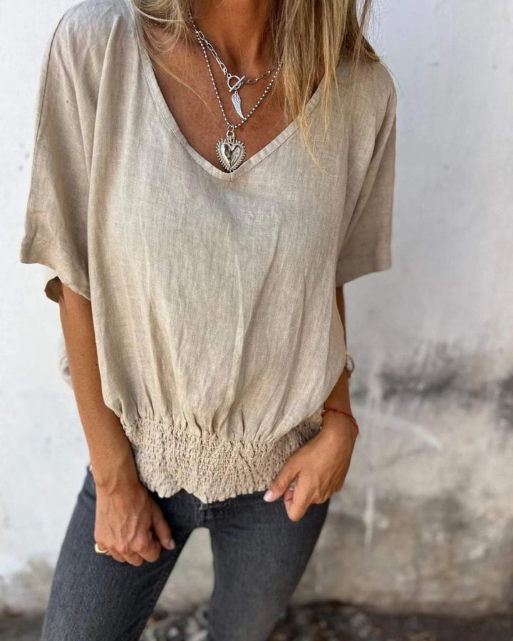 BOMIA - COMFORTABLE FITTED T-SHIRT WITH V-NECK