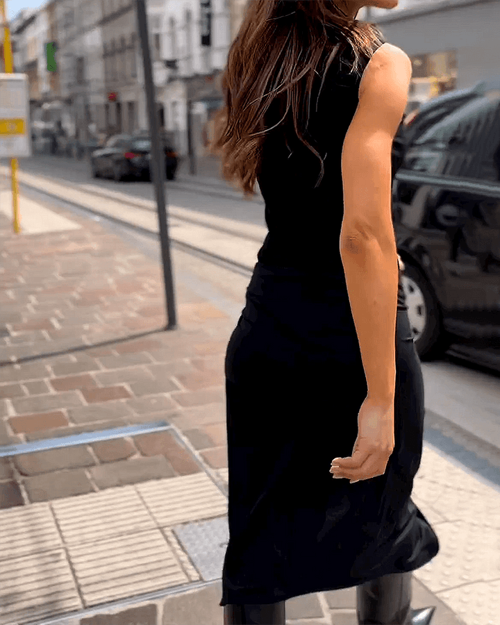 Aitana - Long sleeveless dress