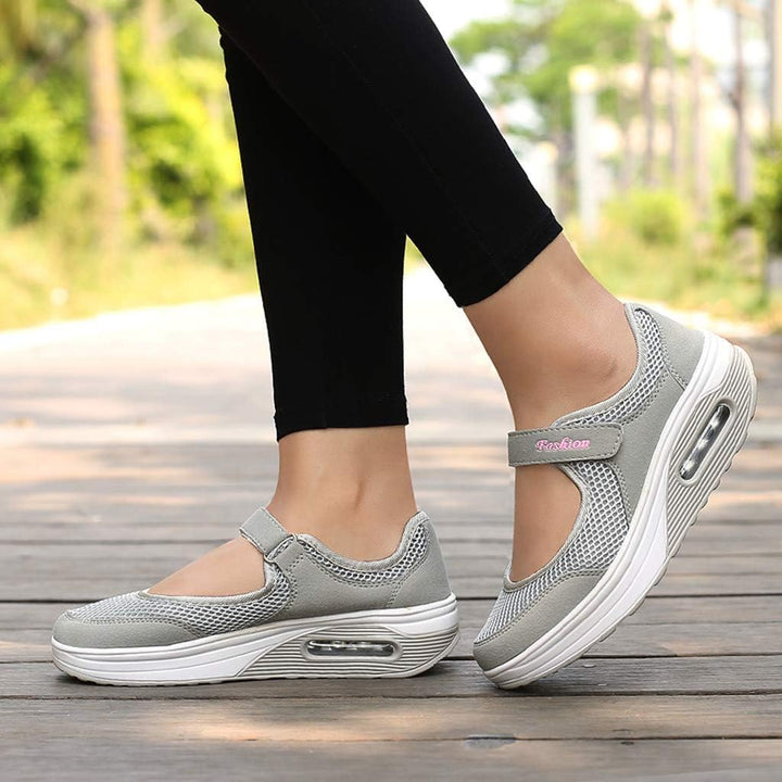 Ángela - Comfortable Sneakers