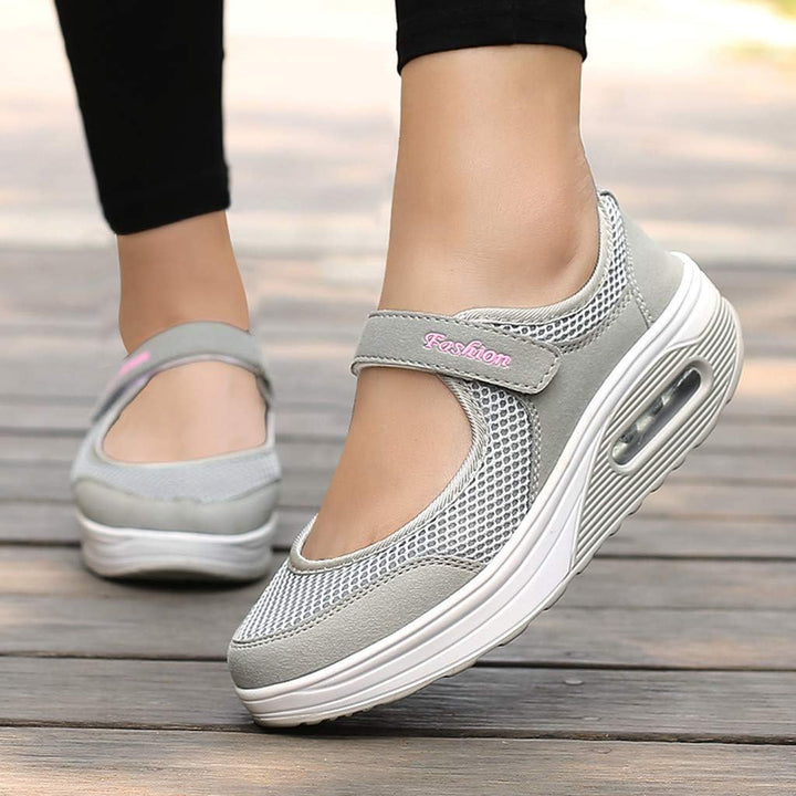 Ángela - Comfortable Sneakers
