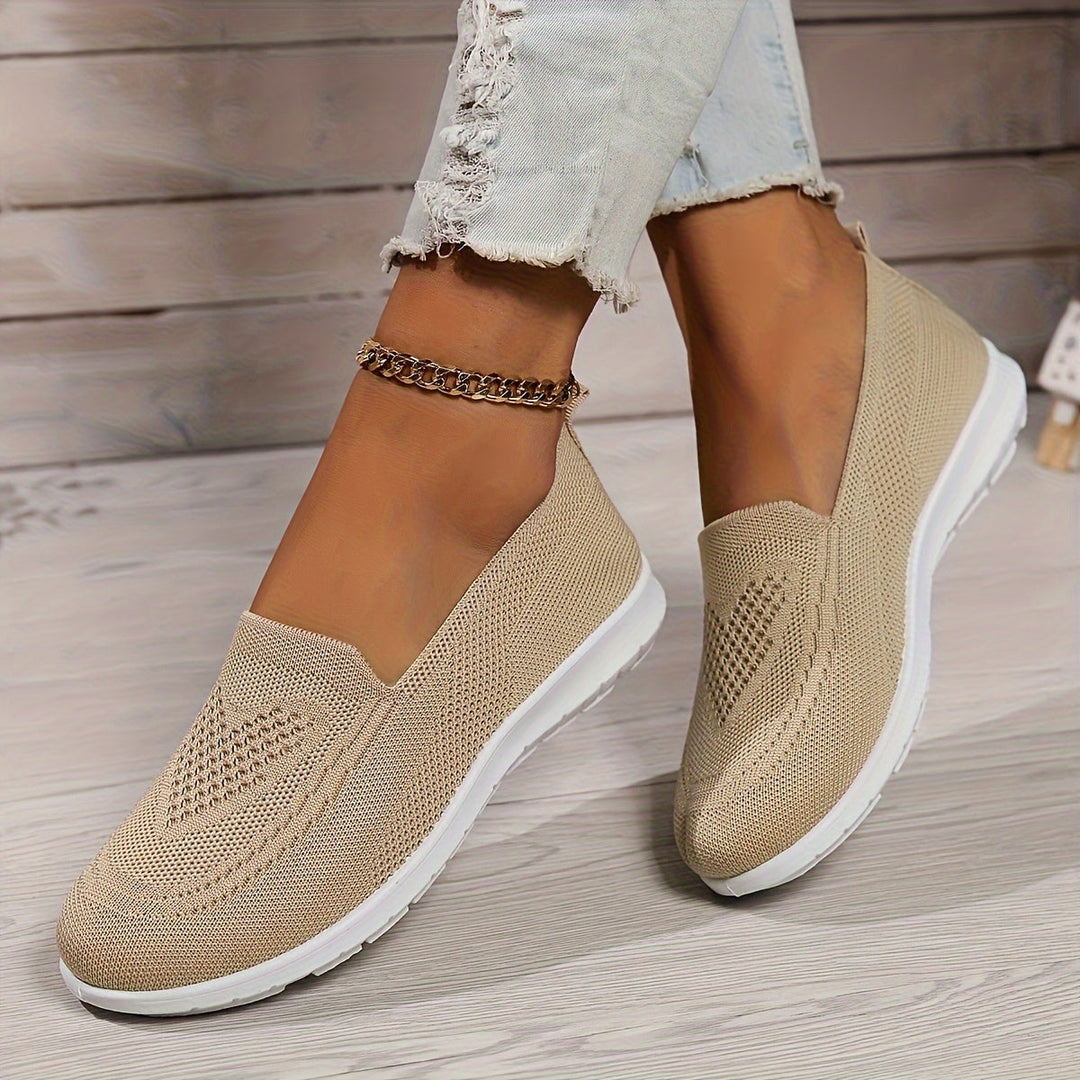 Eva - Comfortable Walking Shoes