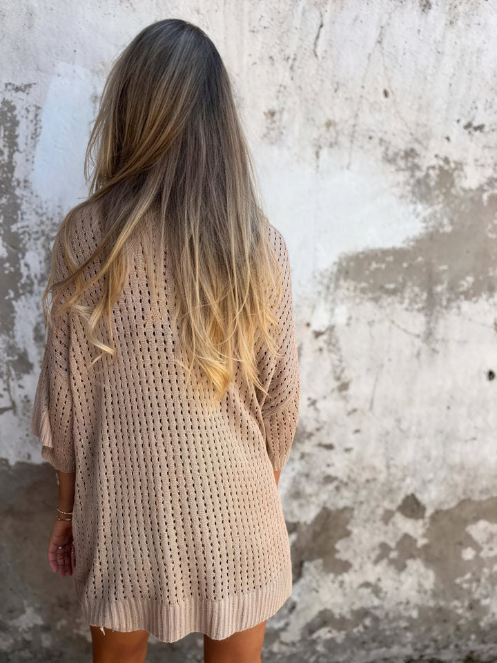 Amara™ – Summer Knit V-Neck Top