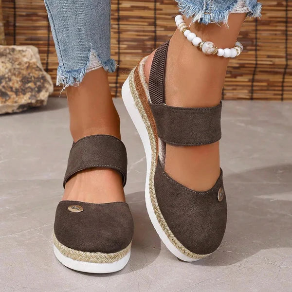 Alma - Elegant and Comfortable Sandals