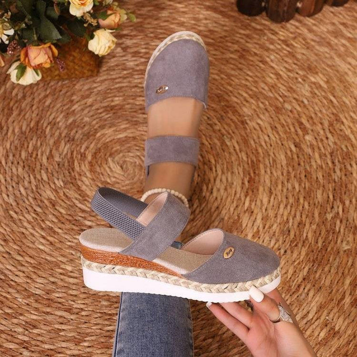 Alma - Elegant and Comfortable Sandals