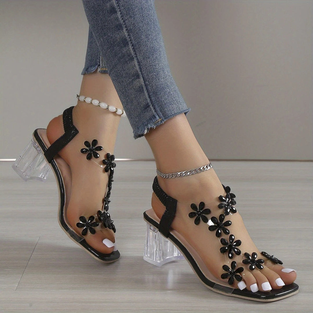Florencia - Wide Heeled Sandals with Flower