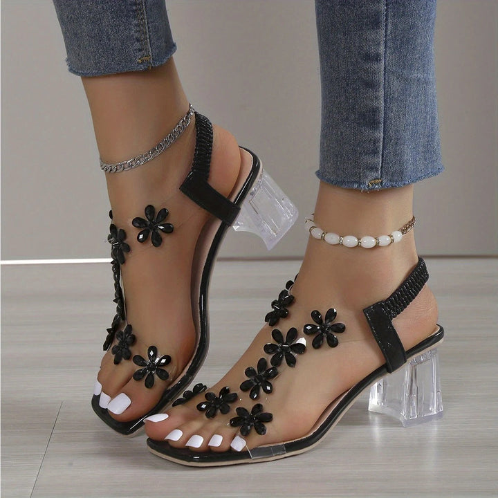 Florencia - Wide Heeled Sandals with Flower