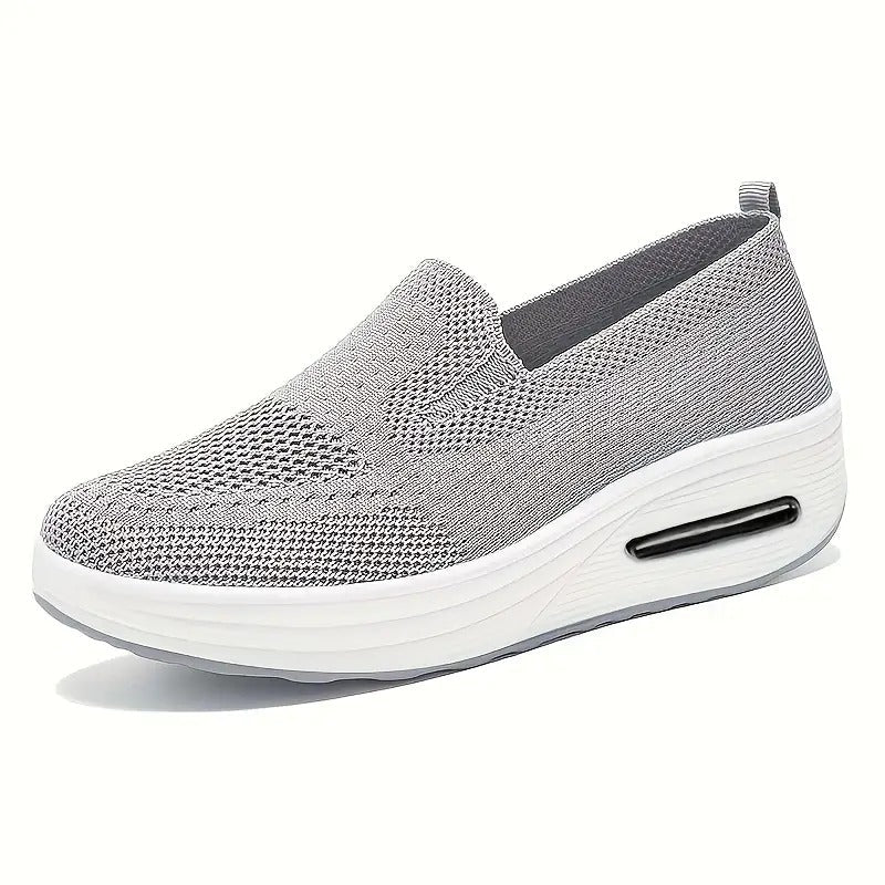 Comfortable RelaxFit Walking Shoes