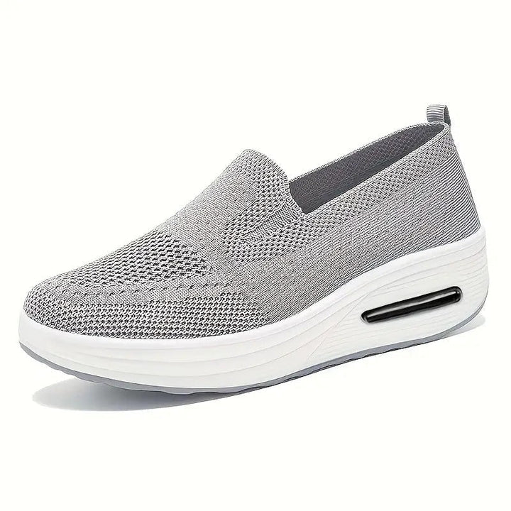 Comfortable RelaxFit Walking Shoes