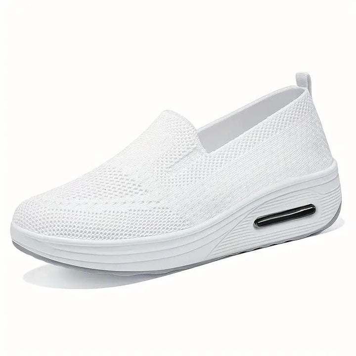 Comfortable RelaxFit Walking Shoes