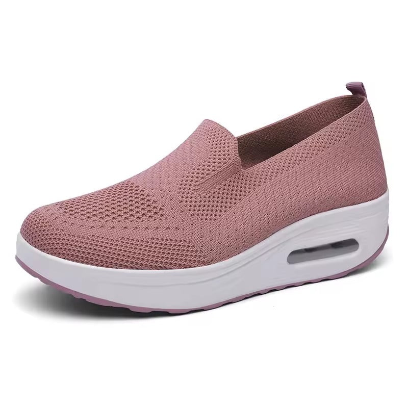Comfortable RelaxFit Walking Shoes
