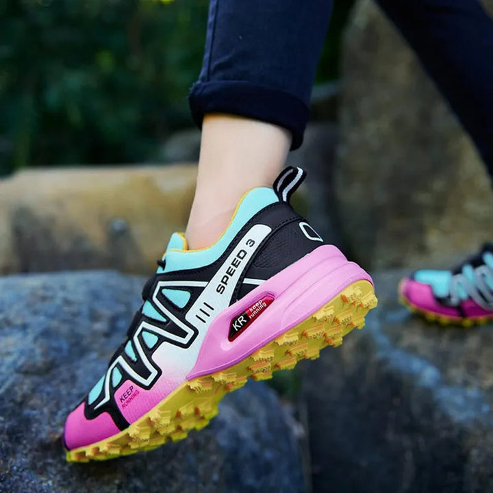Lía - Sports Shoes