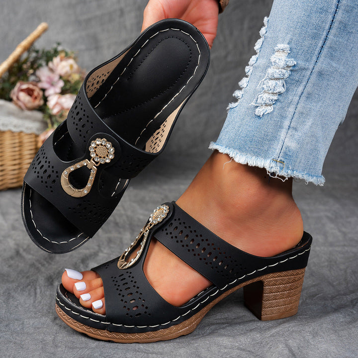 Loli - Comfortable and Elegant Sandals