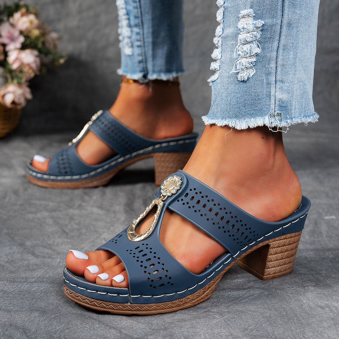 Loli - Comfortable and Elegant Sandals
