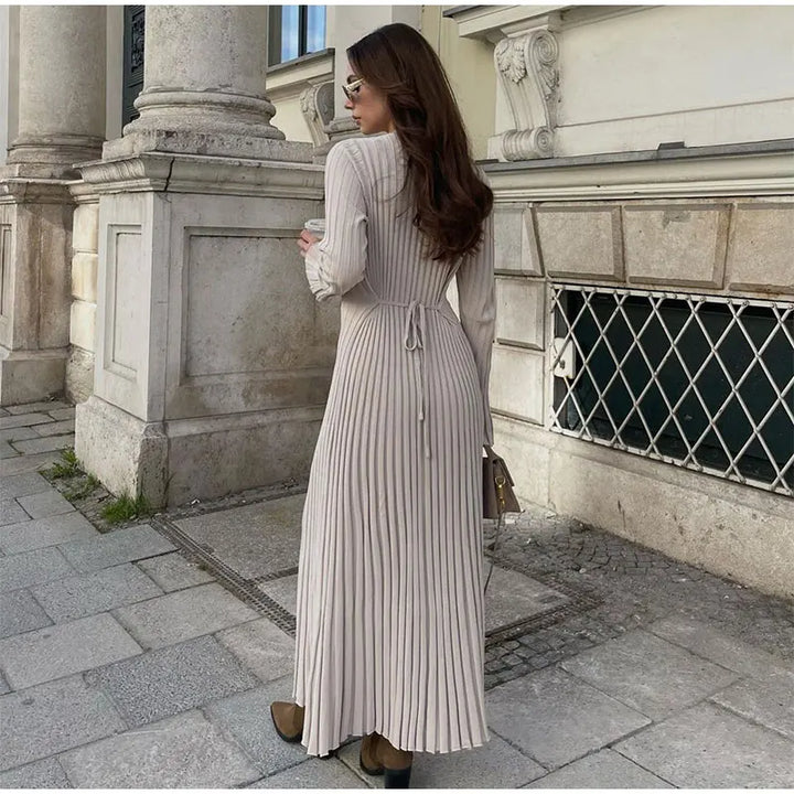 Avelina - Casual and Versatile Long Dress