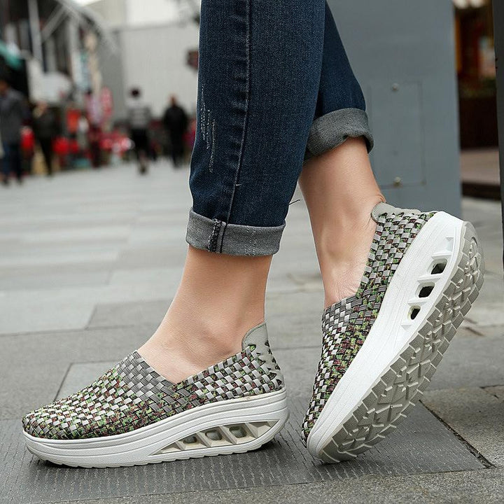 Andrea - Comfortable Sneakers