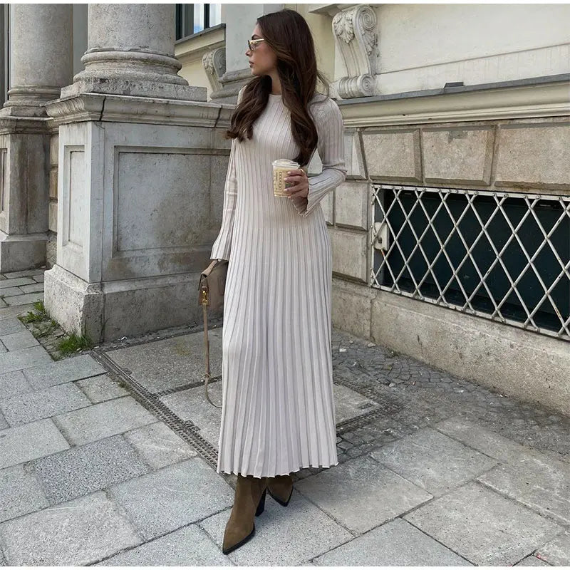 Avelina - Casual and Versatile Long Dress