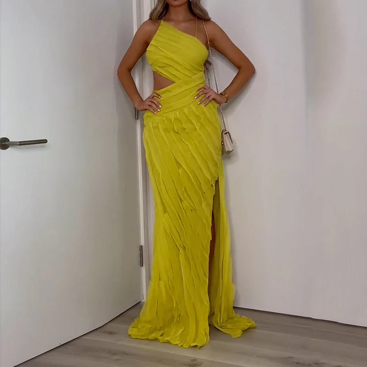 Lyxa Melbourne | Isla Pleated One-Shoulder Maxi Dress