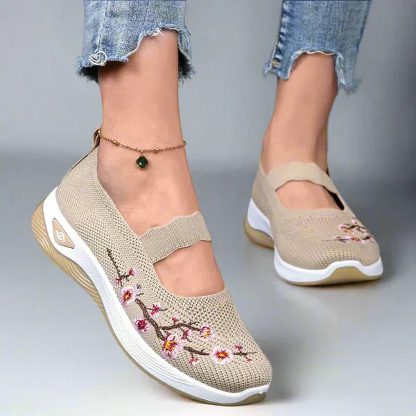 Ana - RelaxFit Comfortable Walking Shoes