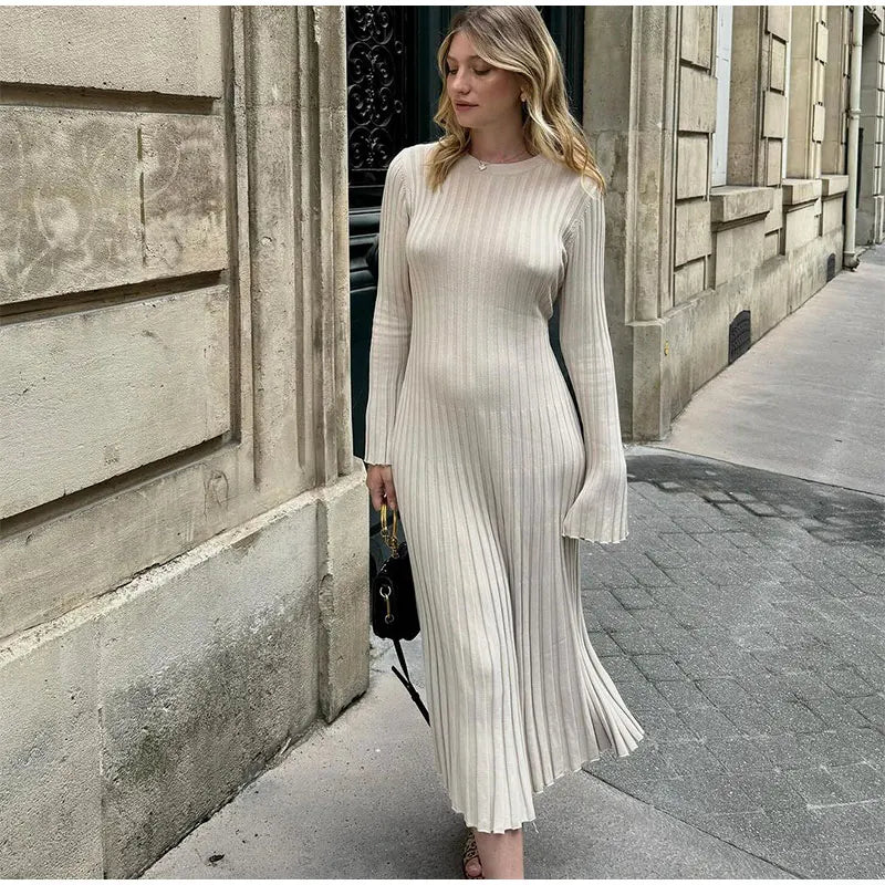 Avelina - Casual and Versatile Long Dress