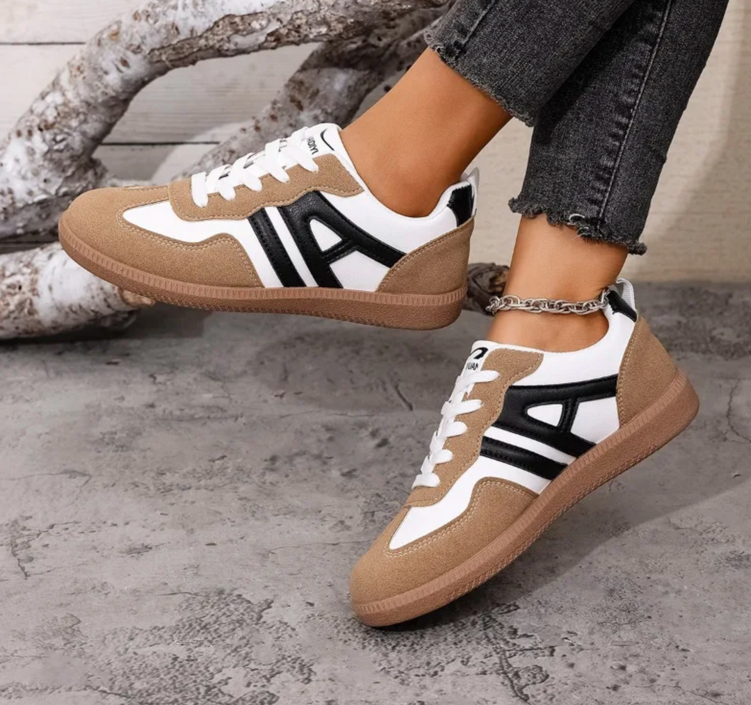 COMFORTABLE MARTA SNEAKERS