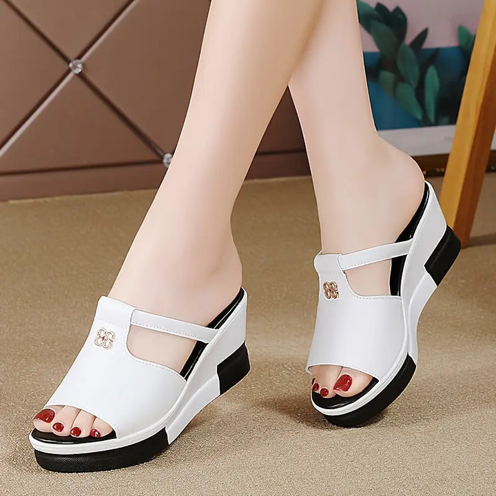 Sonia - Comfortable and Elegant Sandals