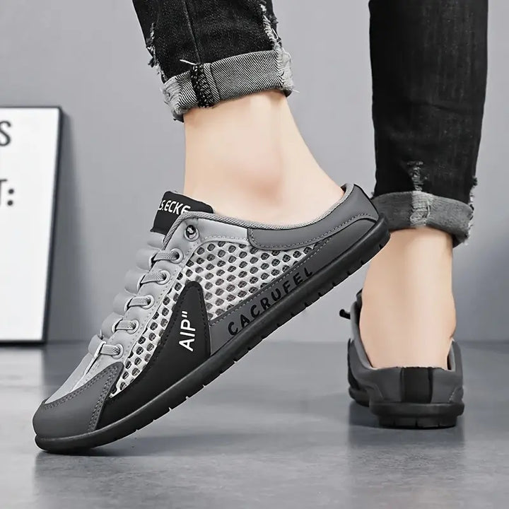 ELEGANT AND COMFORTABLE SANDALS