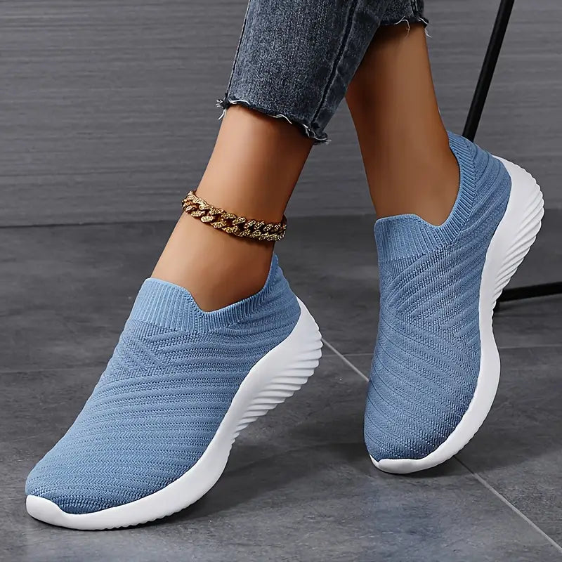 Women's Sports Shoes