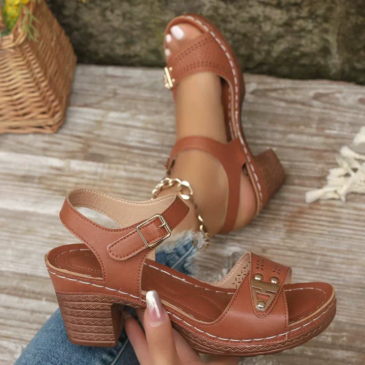 Leticia - Elegant and Comfortable Sandals