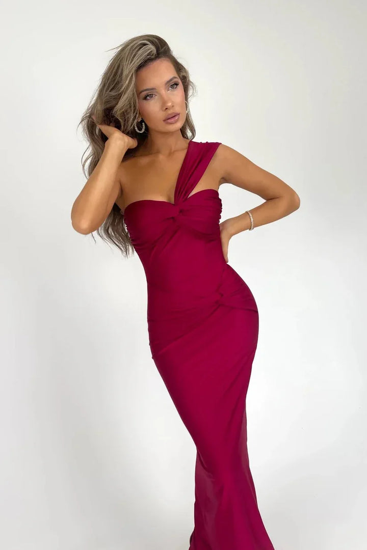 Cloe - Elegant Dress